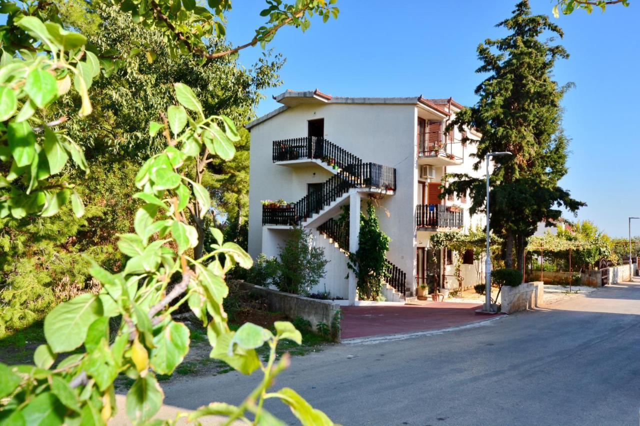 Apartmani Irena Ciovo Trogir Exteriér fotografie